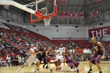 Two teams waiting for a rebound on the game Ball State against Southern Illinois. DN PHOTO ASHLEY XING